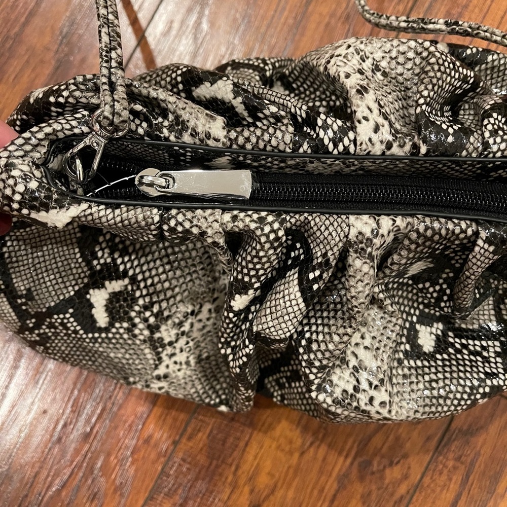 NEW snakeskin clutch - Picture 4 of 10
